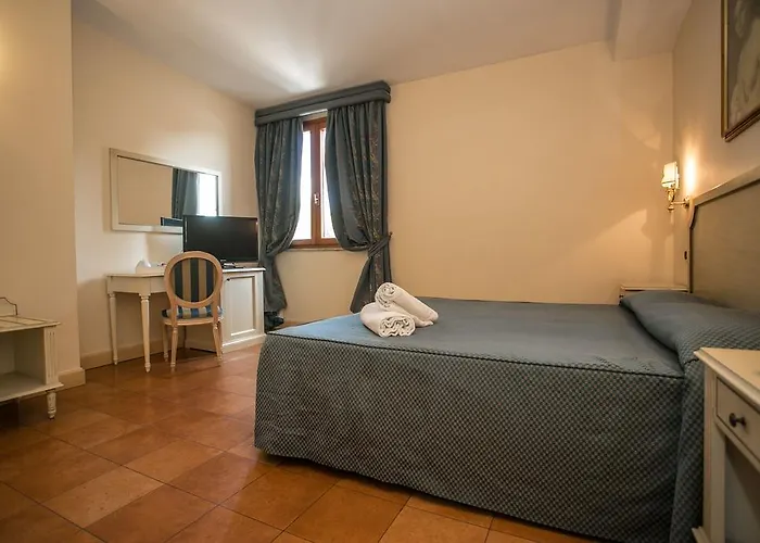 Quadrifoglio Eur Hotel