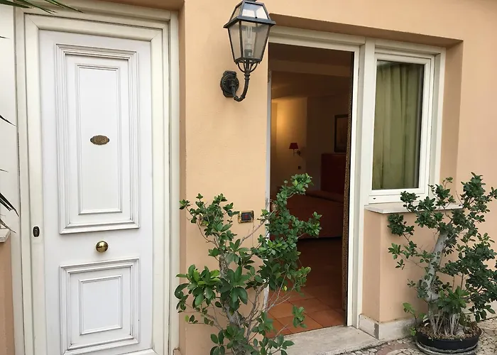 Quadrifoglio Eur 3* Rome
