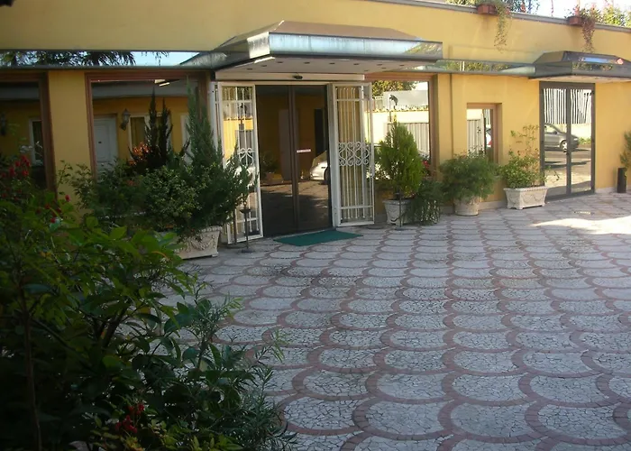 Hotel Quadrifoglio Eur 3*